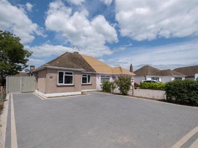 Bungalow for sale in Greenhill, The Bridge