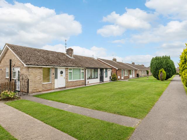 Bungalow for sale in Holgate, High Field