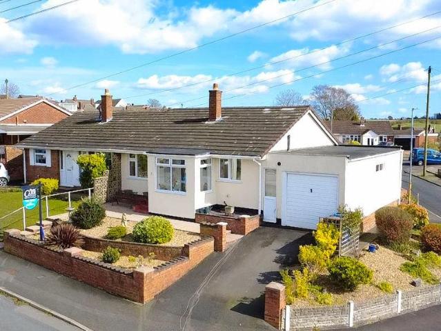 Bungalow for sale in Coppy Nook, Lichfield