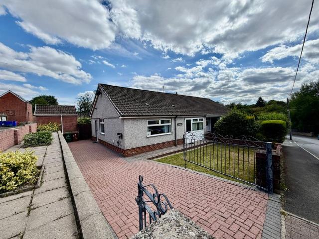 Bungalow for sale in Fleur-de-lis