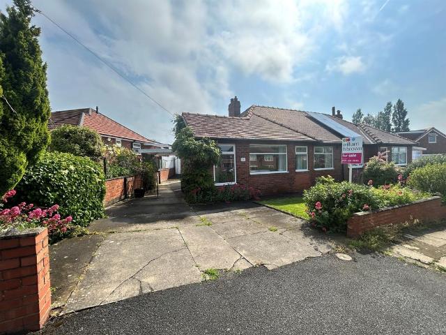 Bungalow for sale in Whitkirk, Colton