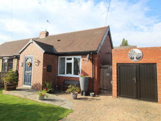 Bungalow for sale in Cutsyke, Castleford
