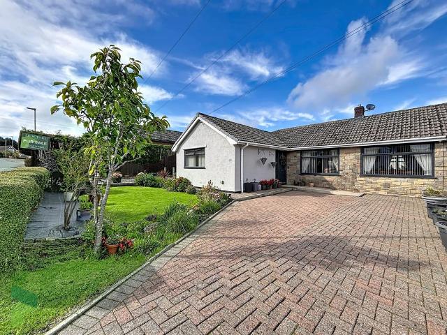 Bungalow for sale in Blacksnape