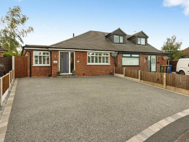 Bungalow for sale in Greenheys, Greater Manchester