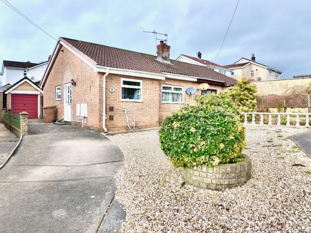 Bungalow for sale in Blackwood, Wales