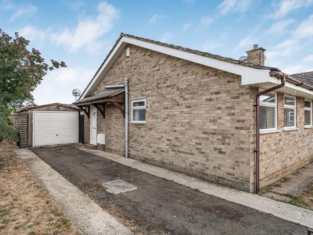 Bungalow for sale in Evershot, Oxfordshire