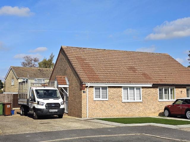 Bungalow for sale in Besthorpe, Breckland