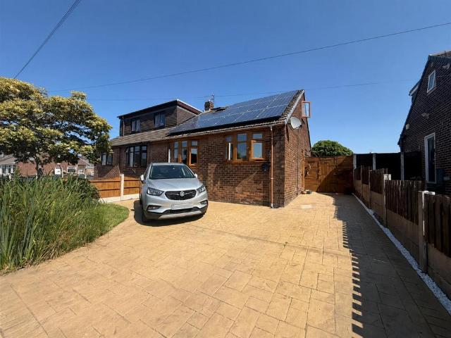 Bungalow for sale in Greenheys, Greater Manchester