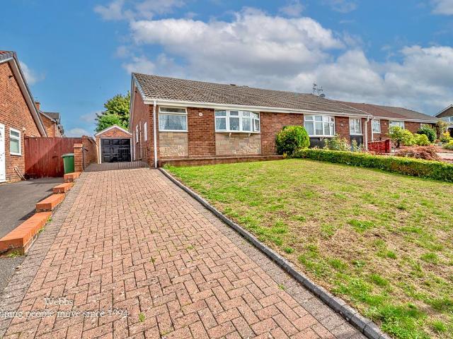 Bungalow for sale in Chadsmoor, Staffordshire