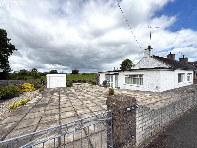 Bungalow for sale in Pentre Berw, Wales
