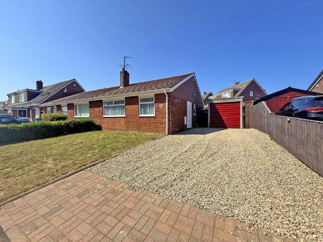 Bungalow for sale in Eastfield