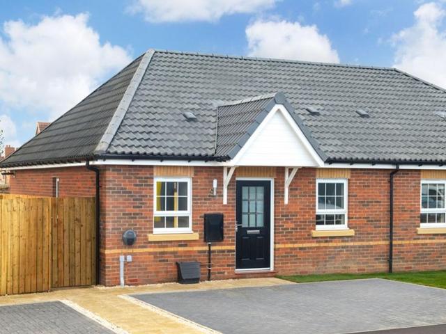 Bungalow for sale in Lubbesthorpe, Pinfold