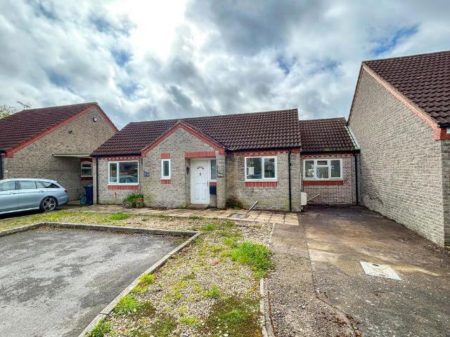 Bungalow for sale in Evercreech, Somerset