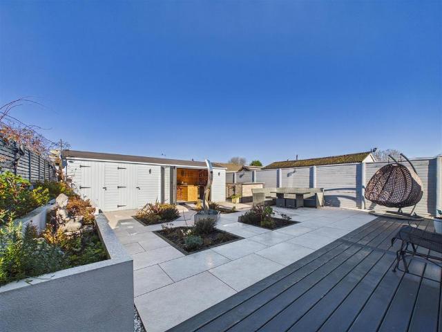 Bungalow for sale in South Cave, Riplingham