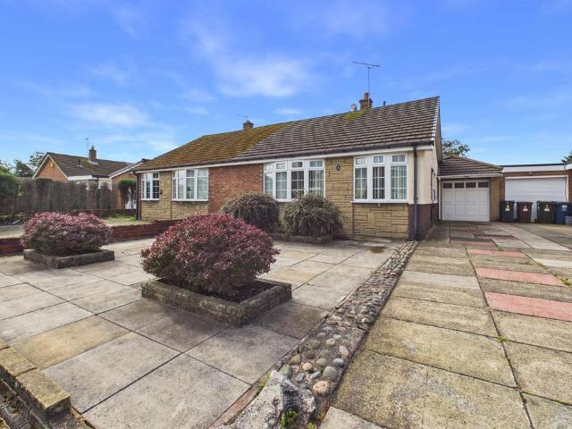 Bungalow for sale in Roby Mill, Lancashire