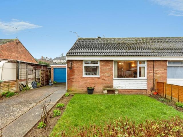 Bungalow for sale in Grantham, Barholm