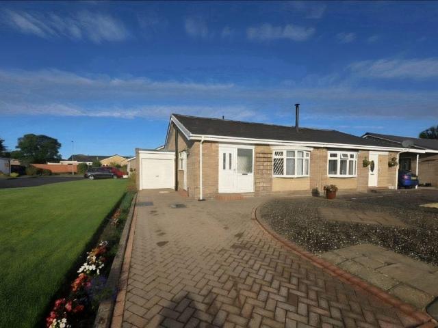 Bungalow for sale in Whitelea, Cramlington