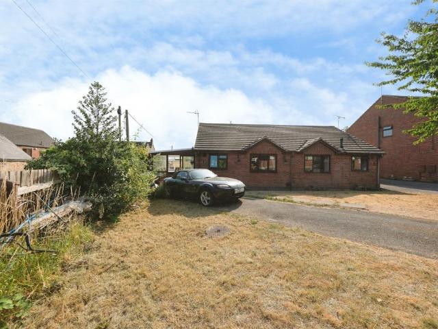 Bungalow for sale in Kedleston, East Midlands