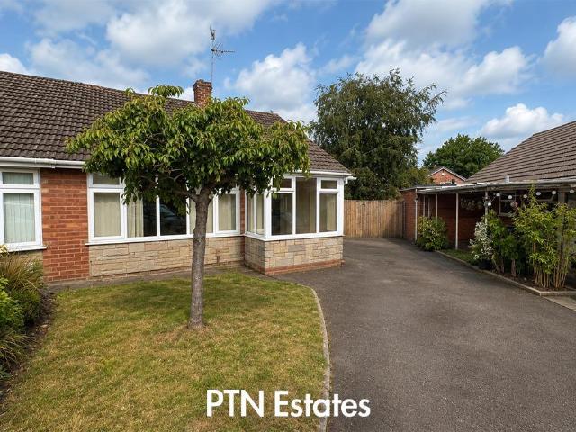Bungalow for sale in Pensnett, West Midlands