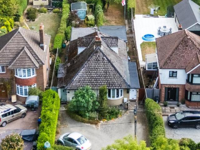 Bungalow for sale in Ash, Kent