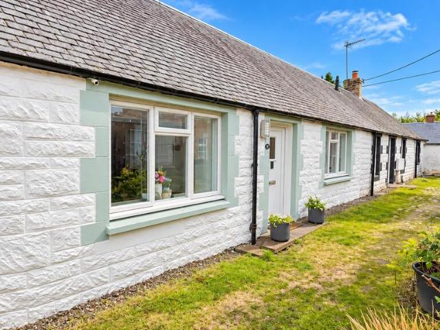 Bungalow for sale in Markethill, Coupar Angus