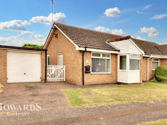 Bungalow for sale in Eastbridge, Suffolk