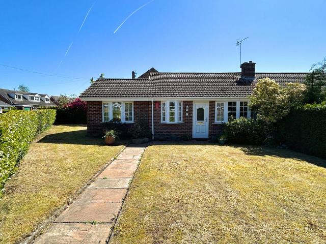 Bungalow for sale in Holmes Chapel