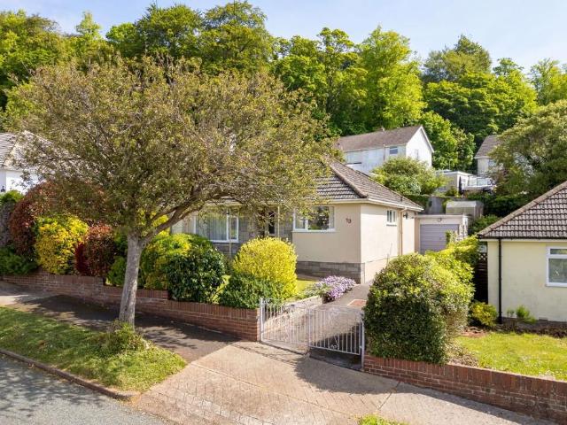 Bungalow for sale