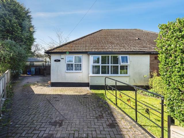 Bungalow for sale in East Ardsley, West Yorkshire
