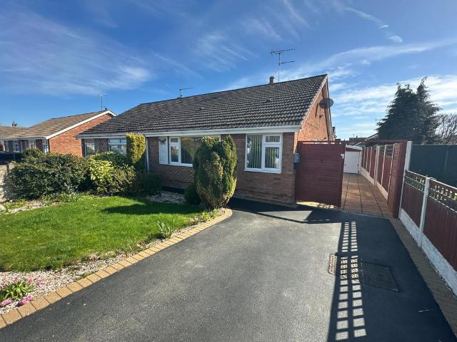 Bungalow for sale in Beamhurst, Staffordshire