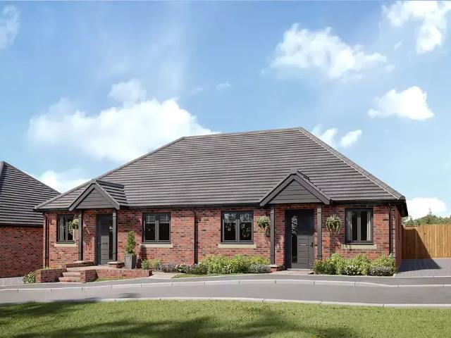 Bungalow for sale in Gloucester, Gloucestershire