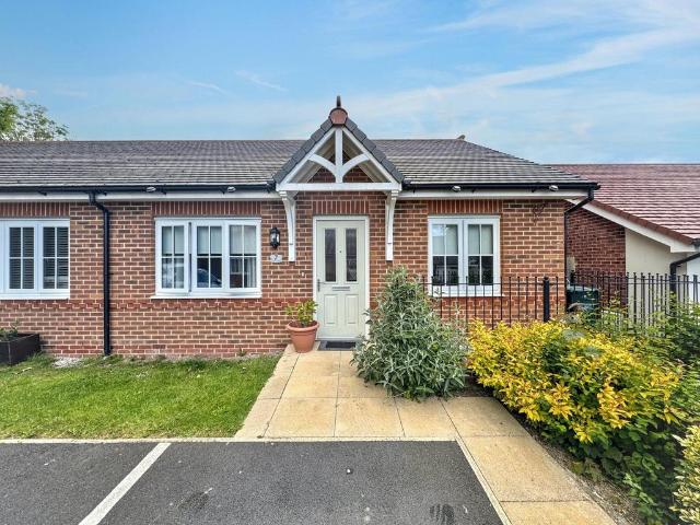 Bungalow for sale in Abergele, Wales