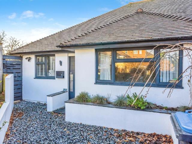 Bungalow for sale in World's End, Perryfields