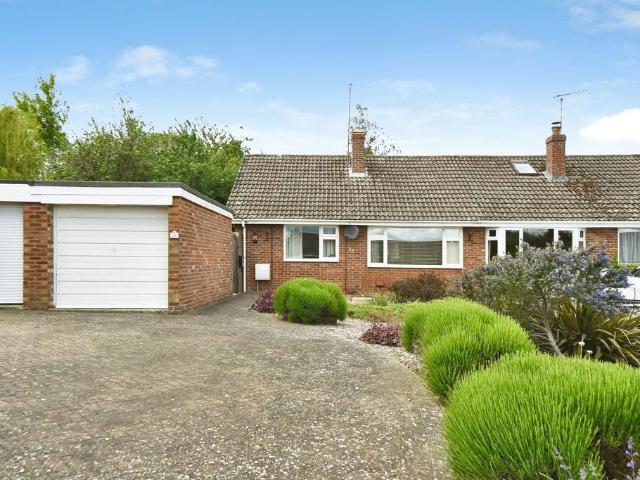 Bungalow for sale in Great Faringdon, Dromore