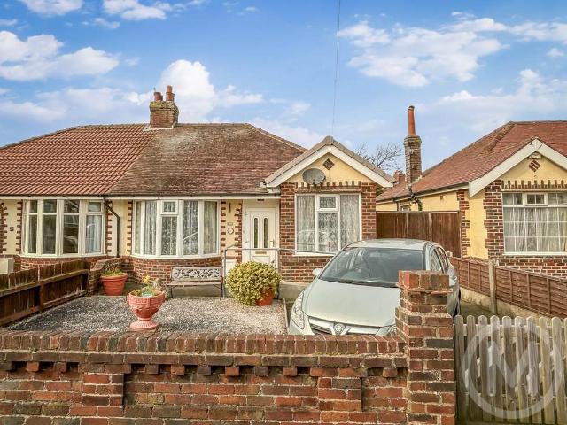 Bungalow for sale in Knowle, Blackpool
