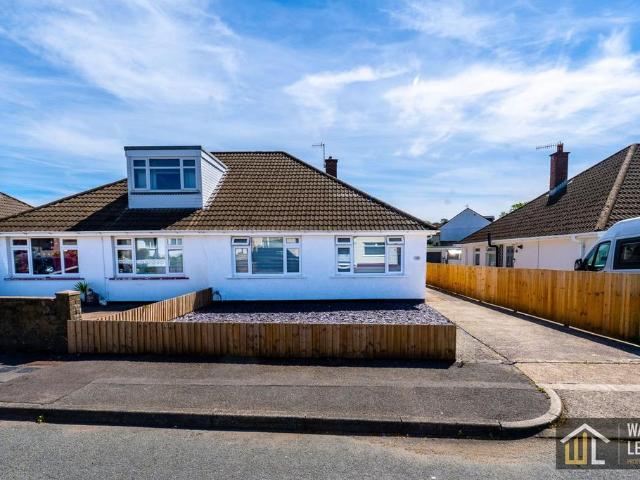 Bungalow for sale in Lansbury Park, Castle Park