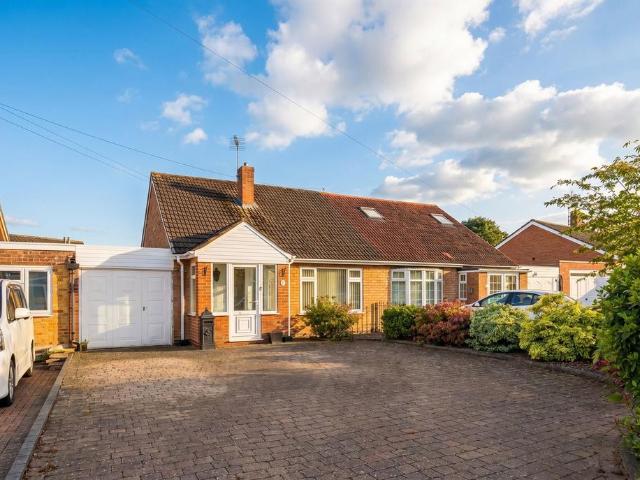 Bungalow for sale in Shirley, West Midlands
