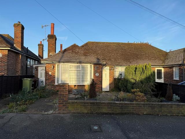Bungalow for sale in Sidley, Heathlands