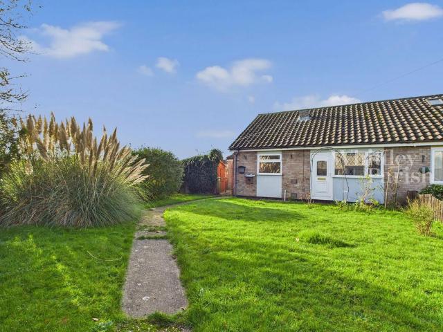 Bungalow for sale in Dickleburgh and Rushall, Burgh St Peter