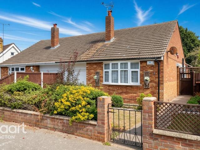 Bungalow for sale in Dale Hill, Essex