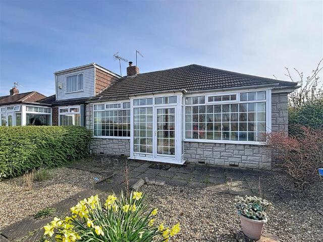 Bungalow for sale in Woodmansey, Dunswell