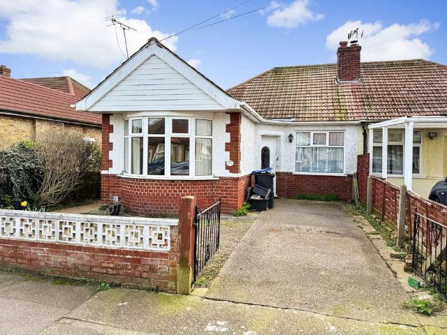 Bungalow for sale in Westwood, Acol