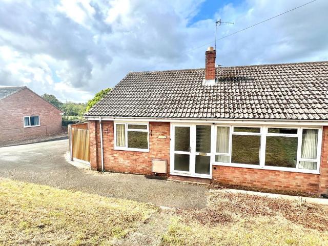 Bungalow for sale in Forthampton, Worcestershire