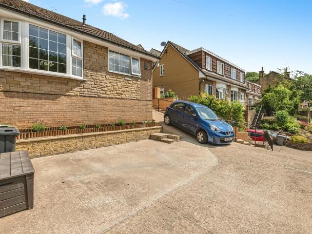 Bungalow for sale in Holme Valley, Holmfirth