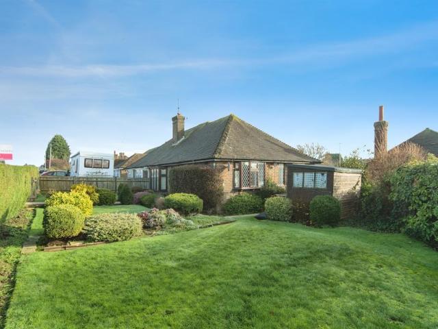 Bungalow for sale in Sidley, Heathlands