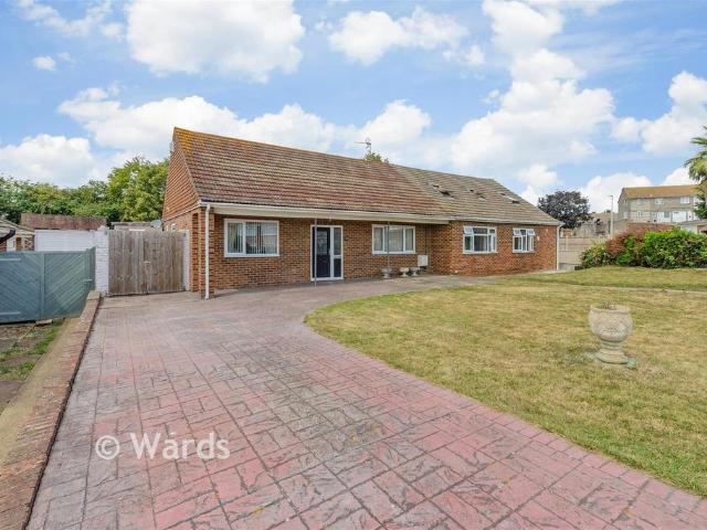 Bungalow for sale in Hoo St Werburgh