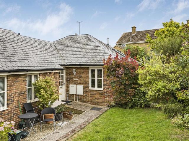 Bungalow for sale in Montpellier, Cheltenham