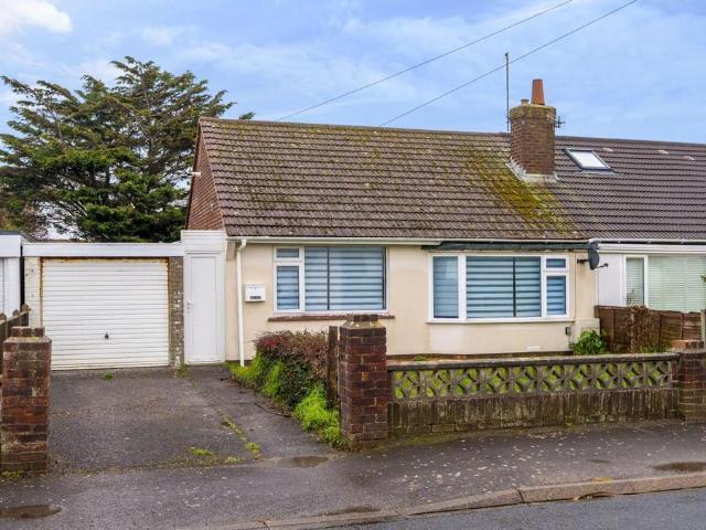 Bungalow for sale in Littlecote, West Sussex