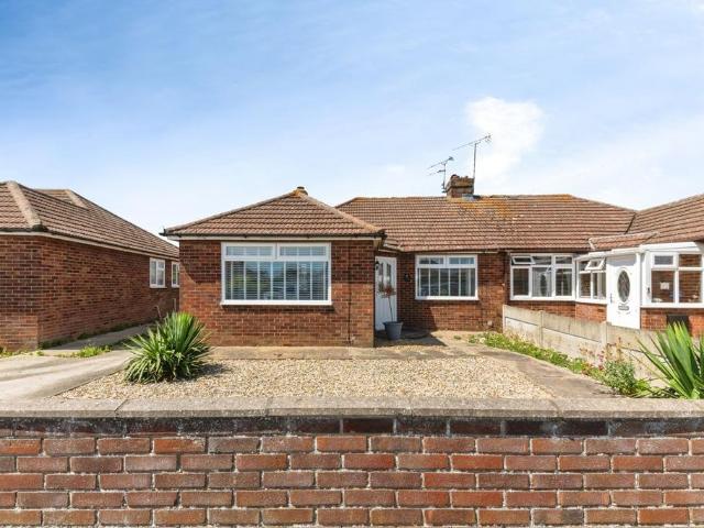 Bungalow for sale in Upper Dovercourt, Dale Hill