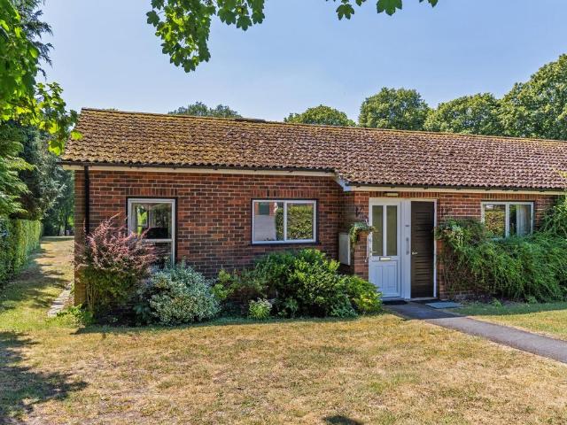 Bungalow for sale in Kings Worthy, Hampshire